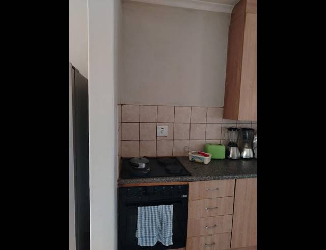 2 BEDROOM APARTMENT FOR SALE IN THE ORCHARDS